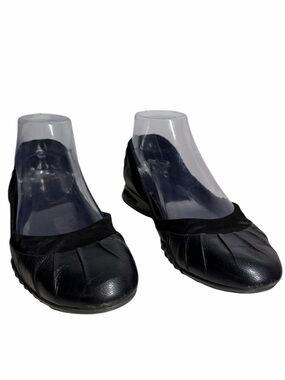 Cole Haan Nike Air Black Leather Ballet Flats with Satin Trim- Size 6